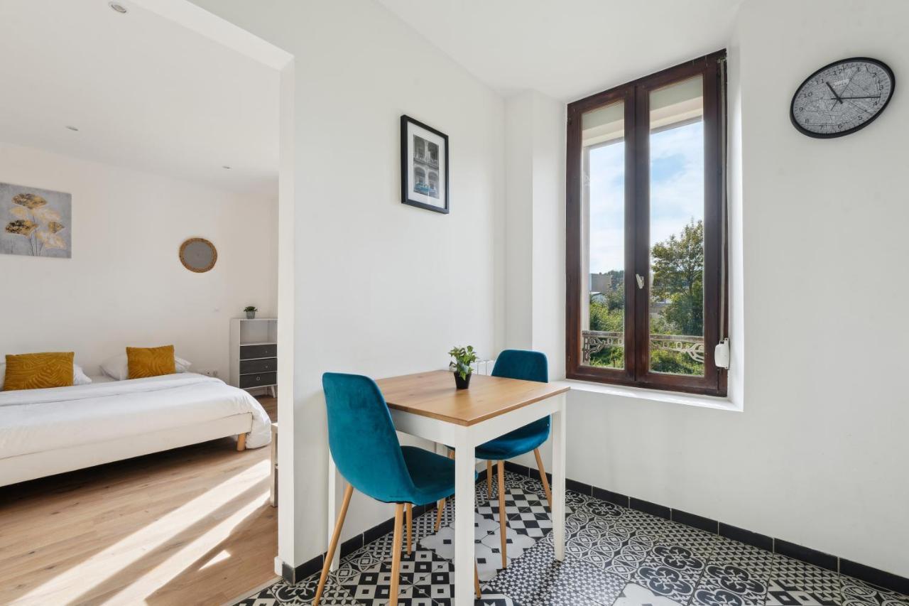 Apartment Budget Avec Parking Au Centre-ville *